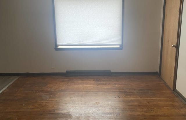 9229 W Sheridan Avenue - 9229 West Sheridan Avenue, Milwaukee, WI 53225