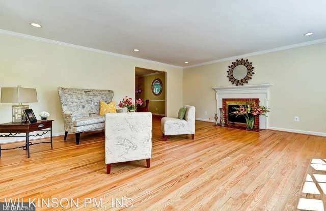 6208 Nelway Dr Gallery 4