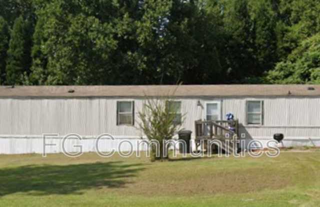 188 Golden Oaks Ln - 188 Golden Oaks Lane, Rutherford County, NC 28040