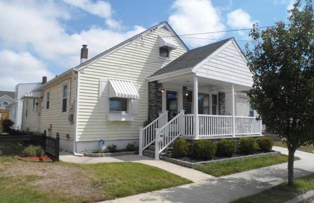 205 N Essex Ave - 205 North Essex Avenue, Margate City, NJ 08402