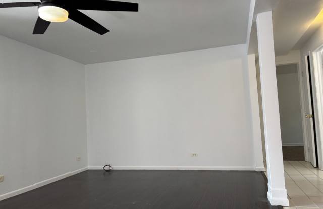 5700 W Montrose Avenue Gallery 3