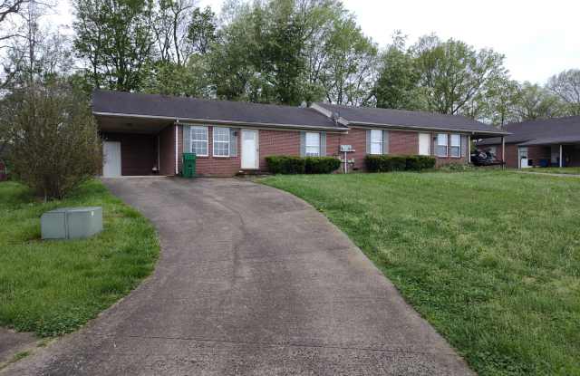 321 Humston Drive - 321 Humston Drive, Lawrenceburg, KY 40342