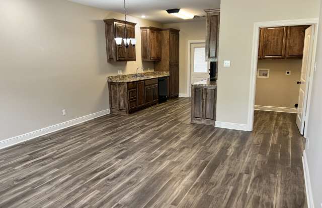 112 Fairlane Drive photos photos
