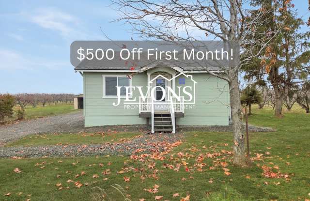 $500 Off First Month! 3BR Home w/ Washer  Dryer on Spacious 1-Acre Orchard Lot photos photos