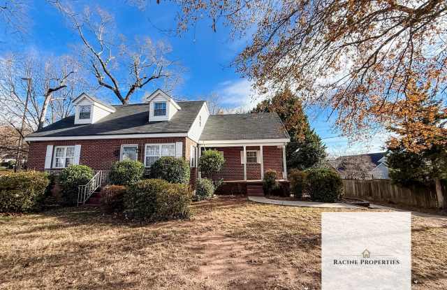 Furnished Two Bedroom Close to Downtown photos photos