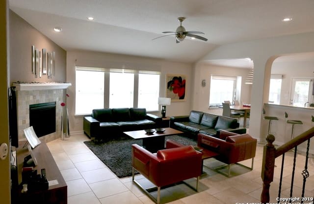 25010 Buttermilk Ln - 25010 Buttermilk Lane, Scenic Oaks, TX 78255