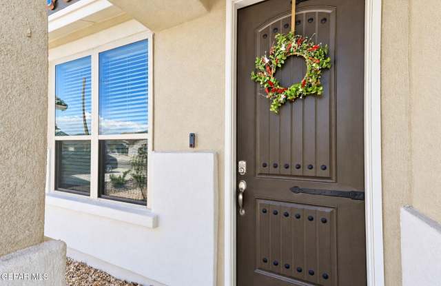 13876 LOREINA LUZ Avenue Gallery 4