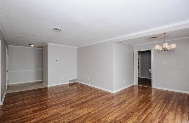 3817 Wren Avenue Gallery 3