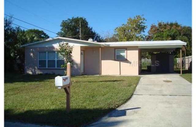 2920 PINELLAS POINT SOUTH DRIVE - 2920 Pinellas Point Drive South, St. Petersburg, FL 33712