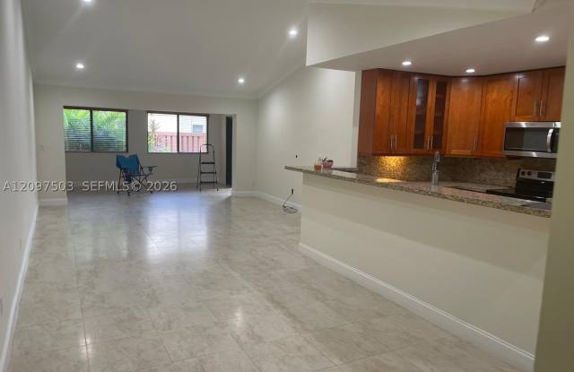 8448 SW 114th Pl Gallery 2