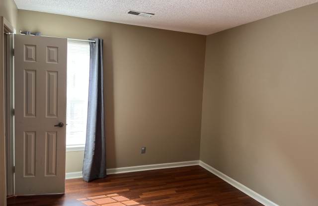 7192 Bay Hollow Cove Gallery 4
