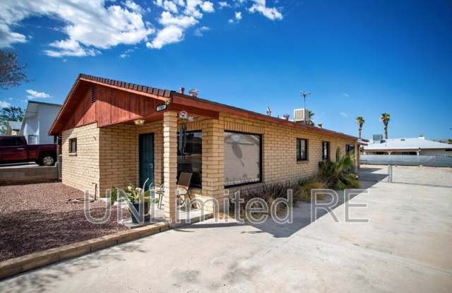 1385 Church Dr Gallery 2