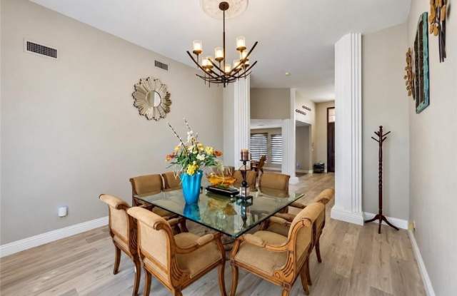 3272 Crystal Palm Court Gallery 2
