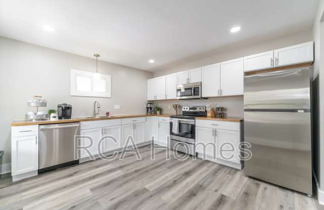 537 North Sheffield Avenue photos photos 537 North Sheffield Avenue photos photos