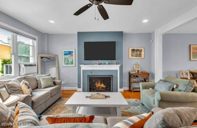 8 Deal Lake Court photos photos