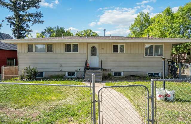 908/910 East Rockwell Avenue photos photos