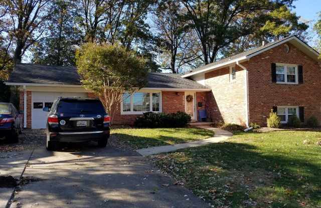 6901 BREEZEWOOD TERRACE - 6901 Breezewood Terrace, North Bethesda, MD 20852