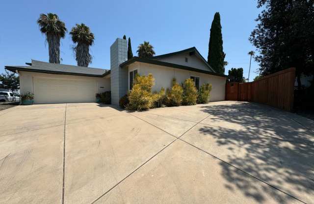 Beautifully Updated 3 Bedroom, 2 bath Rolando Village Home with Large Backyard Gallery 1