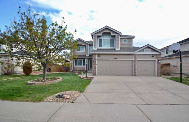 Gorgeous Piney Creek 4 Bed / 3.5 Bath Home With Fully Finished Walk Out Basement - 15426 East Dorado Avenue, Centennial, CO 80015