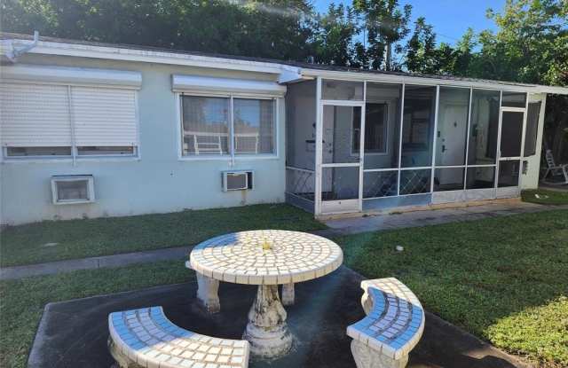 2213 LINCOLN ST - 2213 Lincoln Street, Hollywood, FL 33020 2213 LINCOLN ST - 2213 Lincoln Street, Hollywood, FL 33020