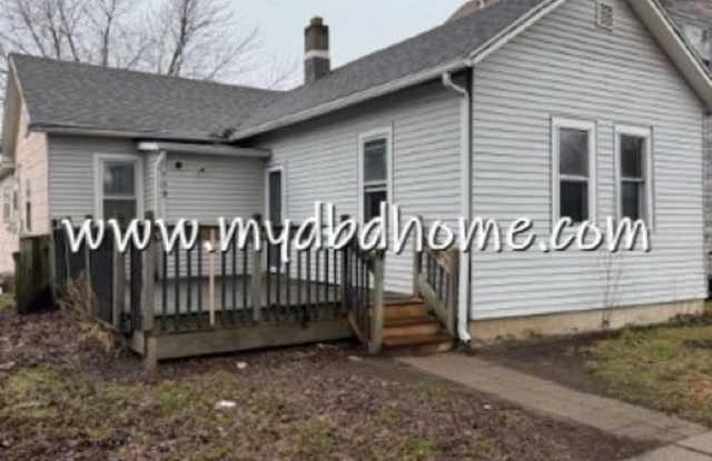 709 Riverside Ave photos photos