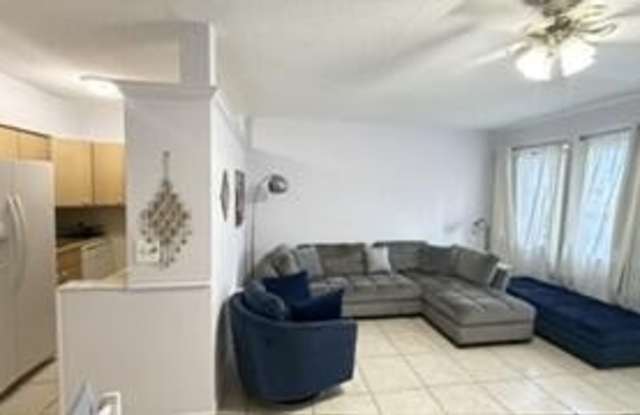725 SW 11th Avenue Gallery 3