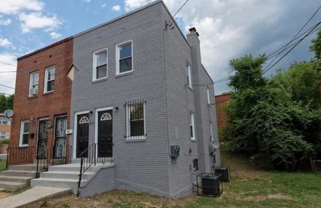 3502 7th Street Northeast photos photos
