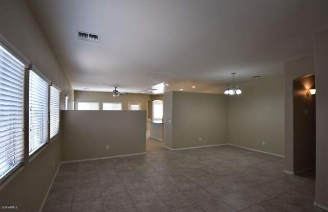 13779 W MAUI Lane Gallery 3