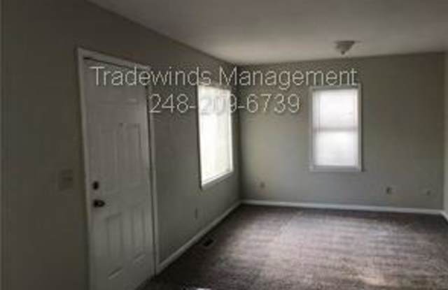 12732 GEORGIANA Avenue Gallery 3