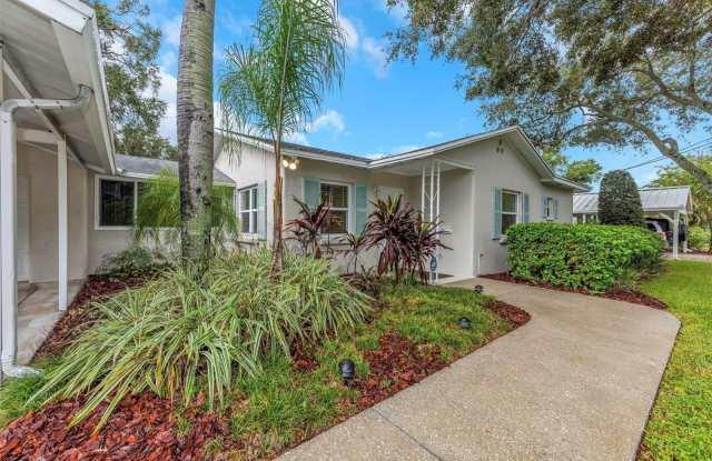 4204 W PALMIRA Avenue Gallery 4