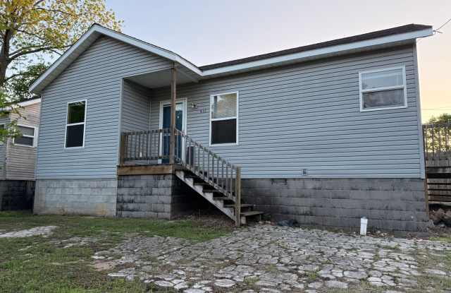 3 Bedroom, 2 Bathroom house in Carthage! photos photos