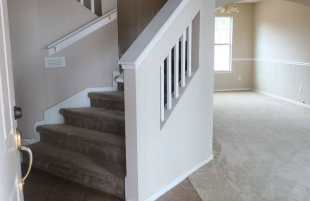 14233 SMOKEY POINT Gallery 4