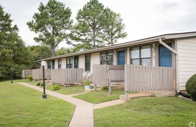 Lakeshore Apartments photos photos