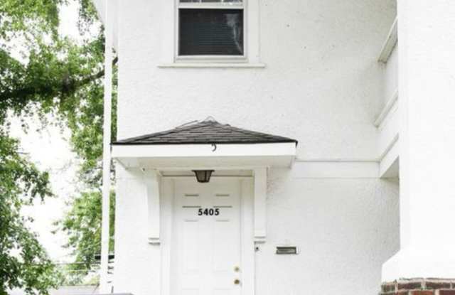 5405/5407 Harrison St. photos photos