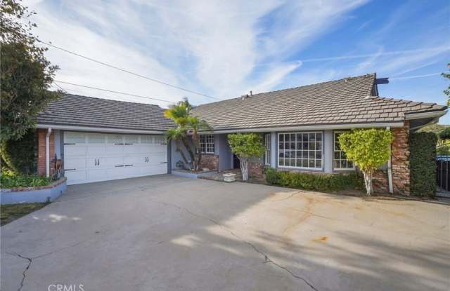 12281 Woodley Avenue photos photos