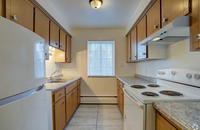 4865 Cadieux Rd photos photos