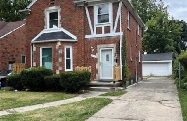 9991 Strathmoor Street photos photos