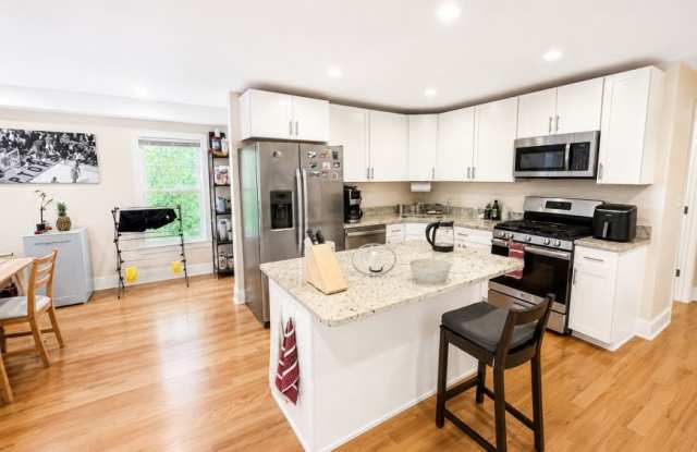 23 Higgins St. photos photos