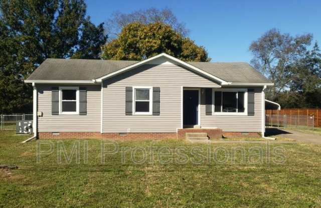2717 Reynolds Drive photos photos