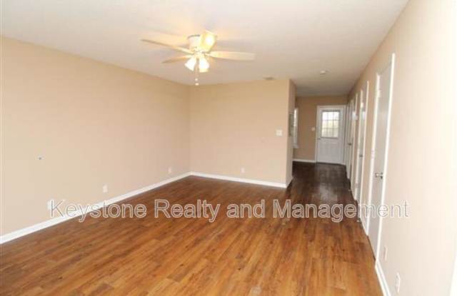 2446 Caroline Drive Gallery 2