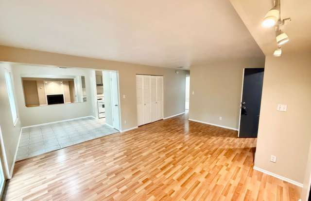 2 Bed Condo with a Private Creekside Patio — Murray! photos photos 2 Bed Condo with a Private Creekside Patio — Murray! photos photos