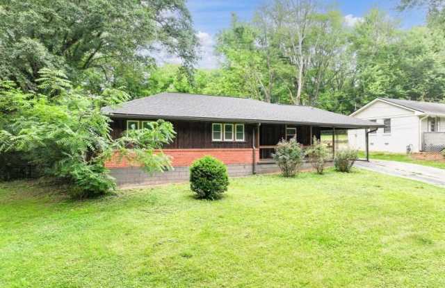 2130 Meadowbrook Ln. SE Gallery 2
