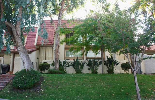 6207 Nita Avenue 1/2 - 6207 Nita Avenue, Los Angeles, CA 91367