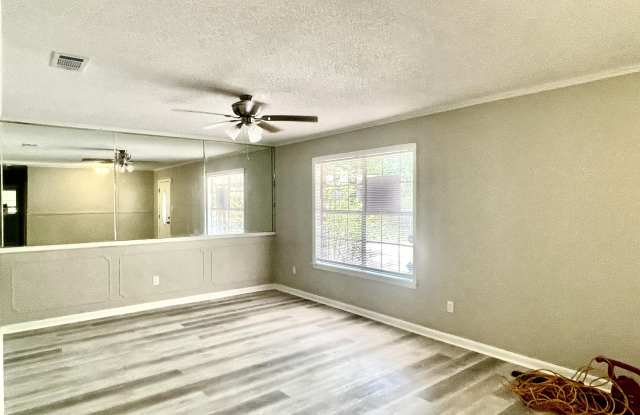 7402 Joy Drive Gallery 4