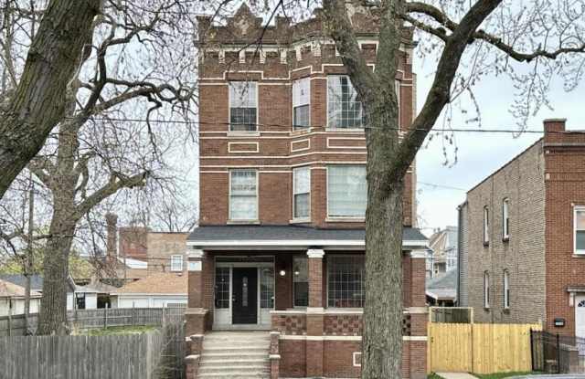 2537 Kildare - 2537 North Kildare Avenue, Chicago, IL 60639