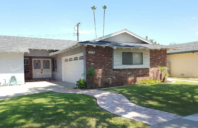 1113 Aspen St - 1113 Aspen Street, Santa Ana, CA 92705