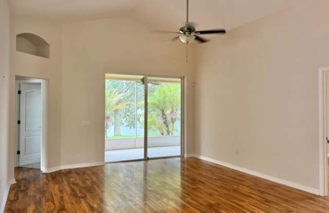 31352 GOLDEN GATE Drive Gallery 2
