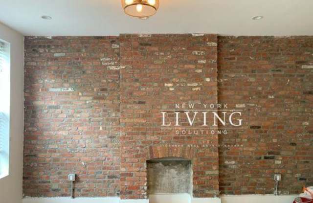 806 Dean Street Gallery 2