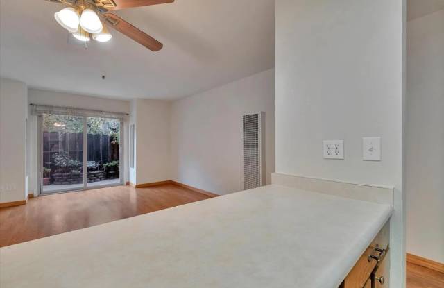 104 Vista Prieta Ct Gallery 4
