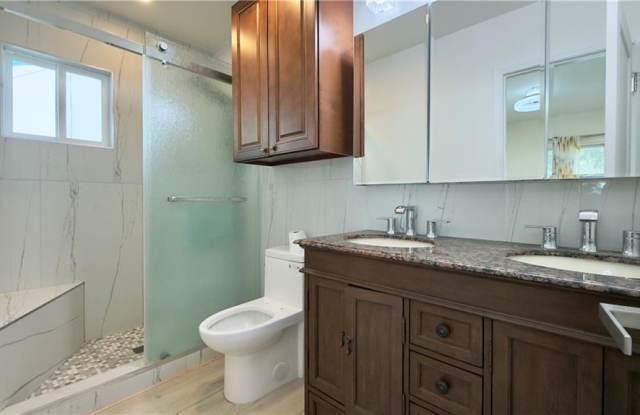 5921 Fallbrook Avenue - 5921 Fallbrook Avenue, Los Angeles, CA 91367